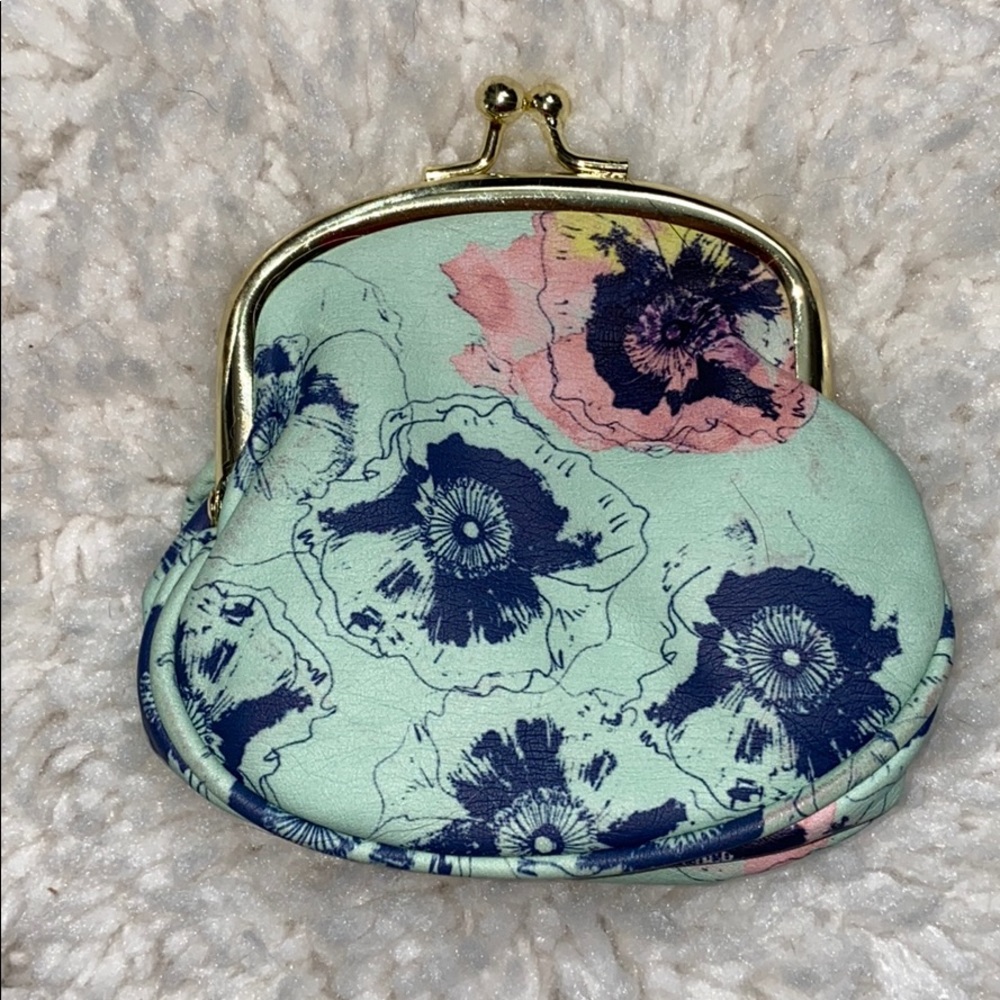 Tiny bags